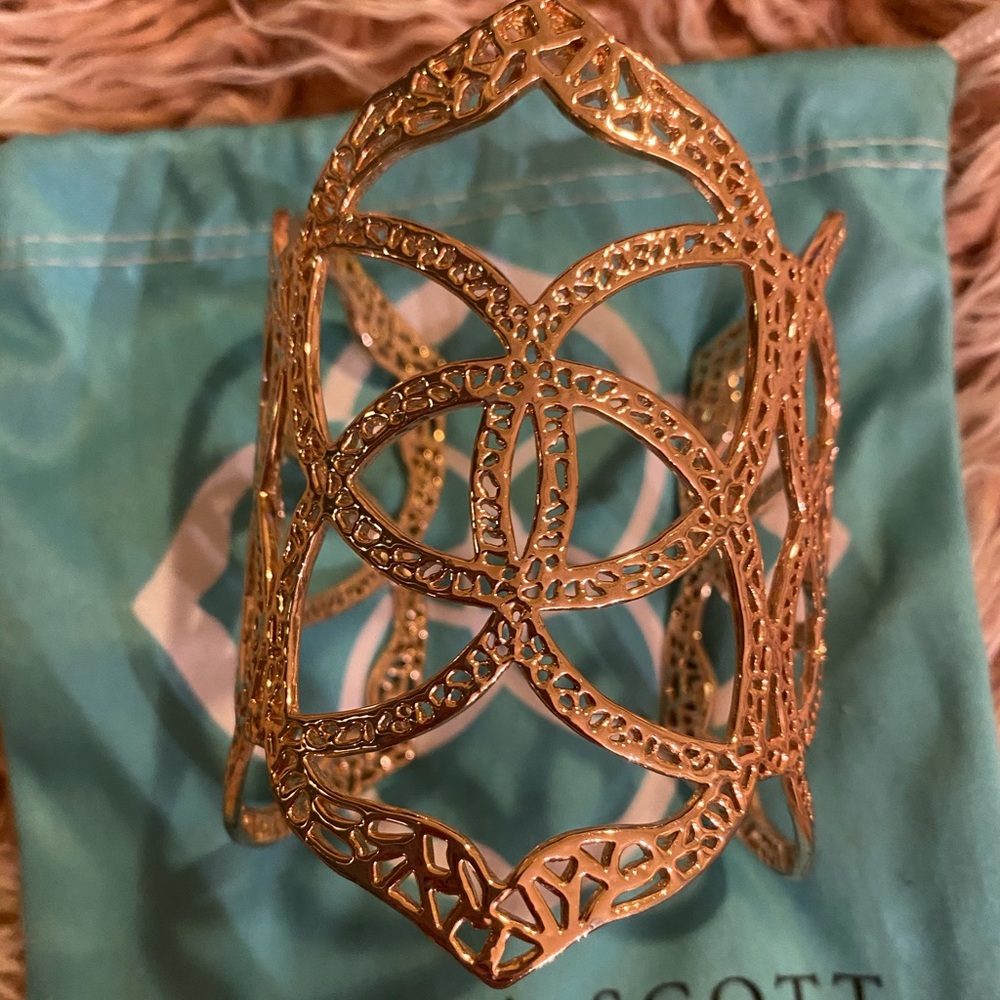 Kendra Scott Rare Rose Gold Roni Cuff Bracelet